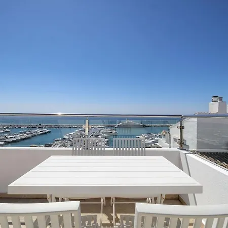 Puerto Banus, Marbella, Penthouse Apartment, Near Golf Lejlighed *