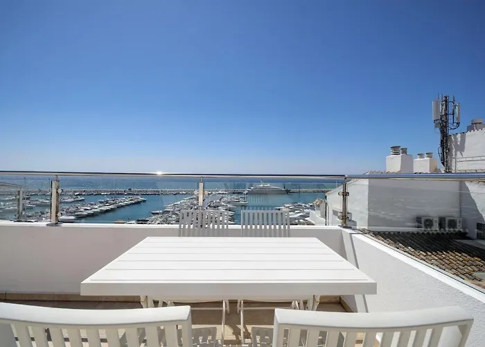 Puerto Banus, Marbella, Penthouse Apartment, Near Golf Lejlighed *