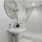 Daire Puerto Banus, Marbella, Penthouse Apartment, Near Golf Marbella