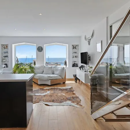 Puerto Banus, Marbella, Penthouse Apartment, Near Golf Lejlighed Marbella